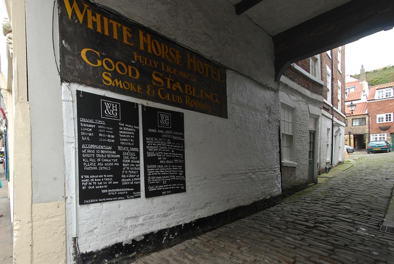 White Horse & Griffin Whitby Exterior foto